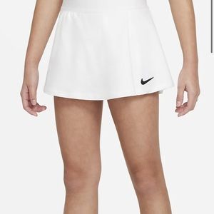 Nike girls white tennis skirt